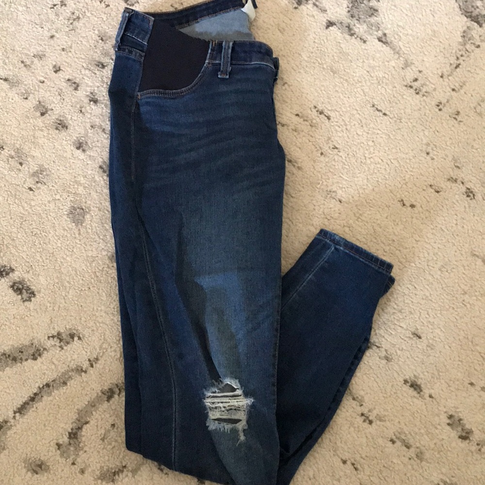 Old navy maternity jeans